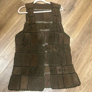 GOTGEOUS Vintage Brown Patchwork Suede Vest!